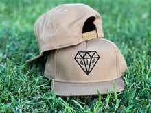 Load image into Gallery viewer, BLACK DIAMOND STITCH TAN FLAT PEAK
