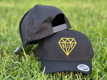 Load image into Gallery viewer, YELLOW GOLD DIAMOND CURVE PEAK
